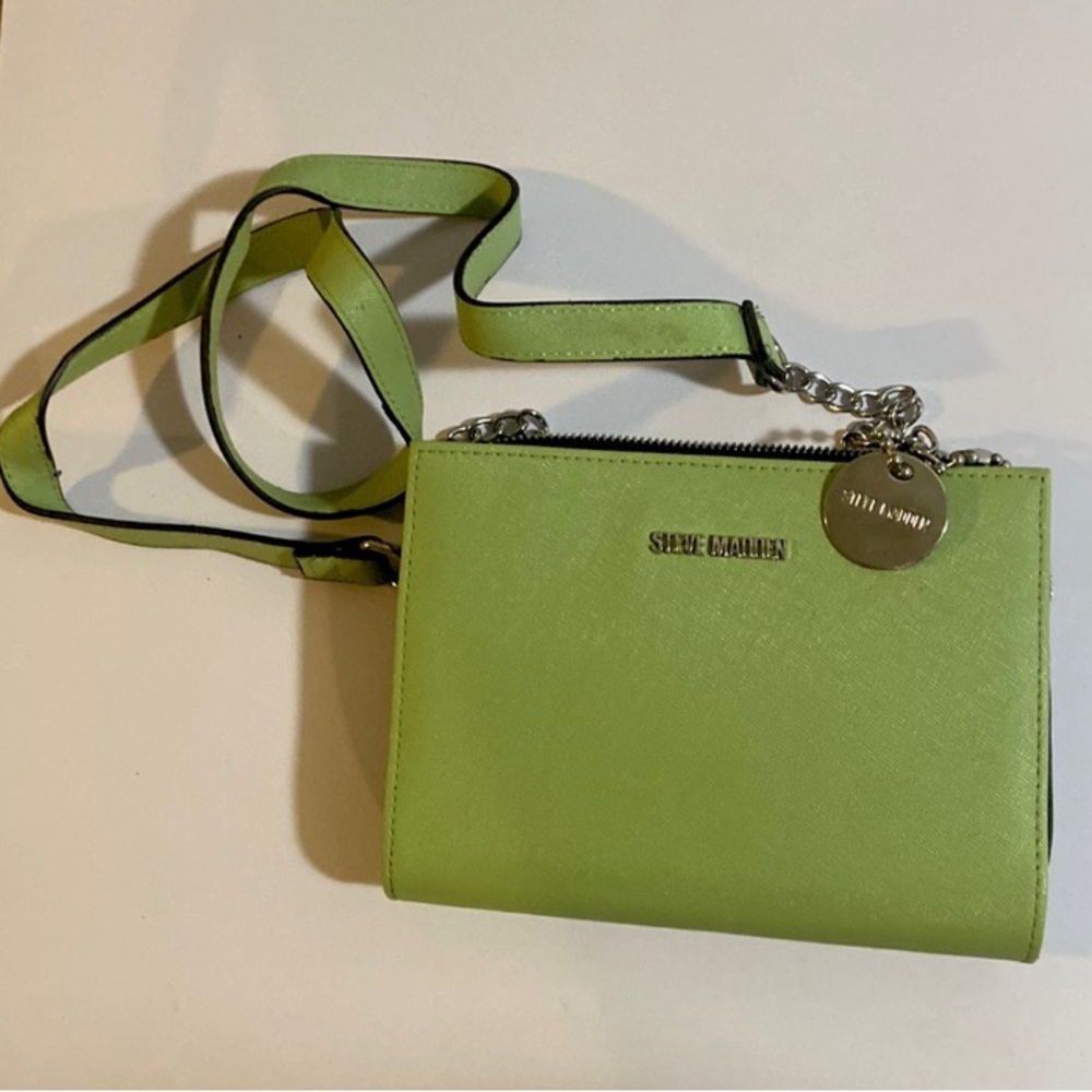 Steve Madden Olive Green Crossbody Bag             Condition: New without tags